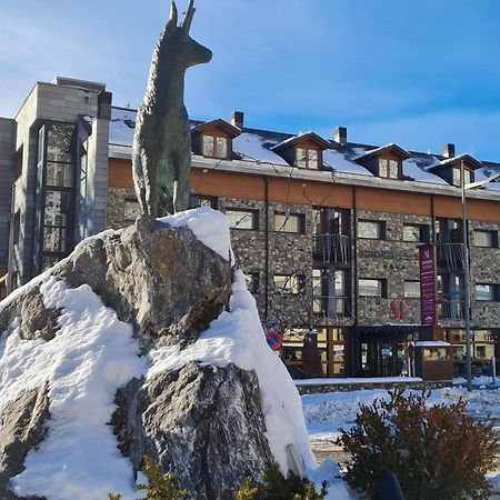 Sommos Hotel Aneto Benasque Eksteriør billede