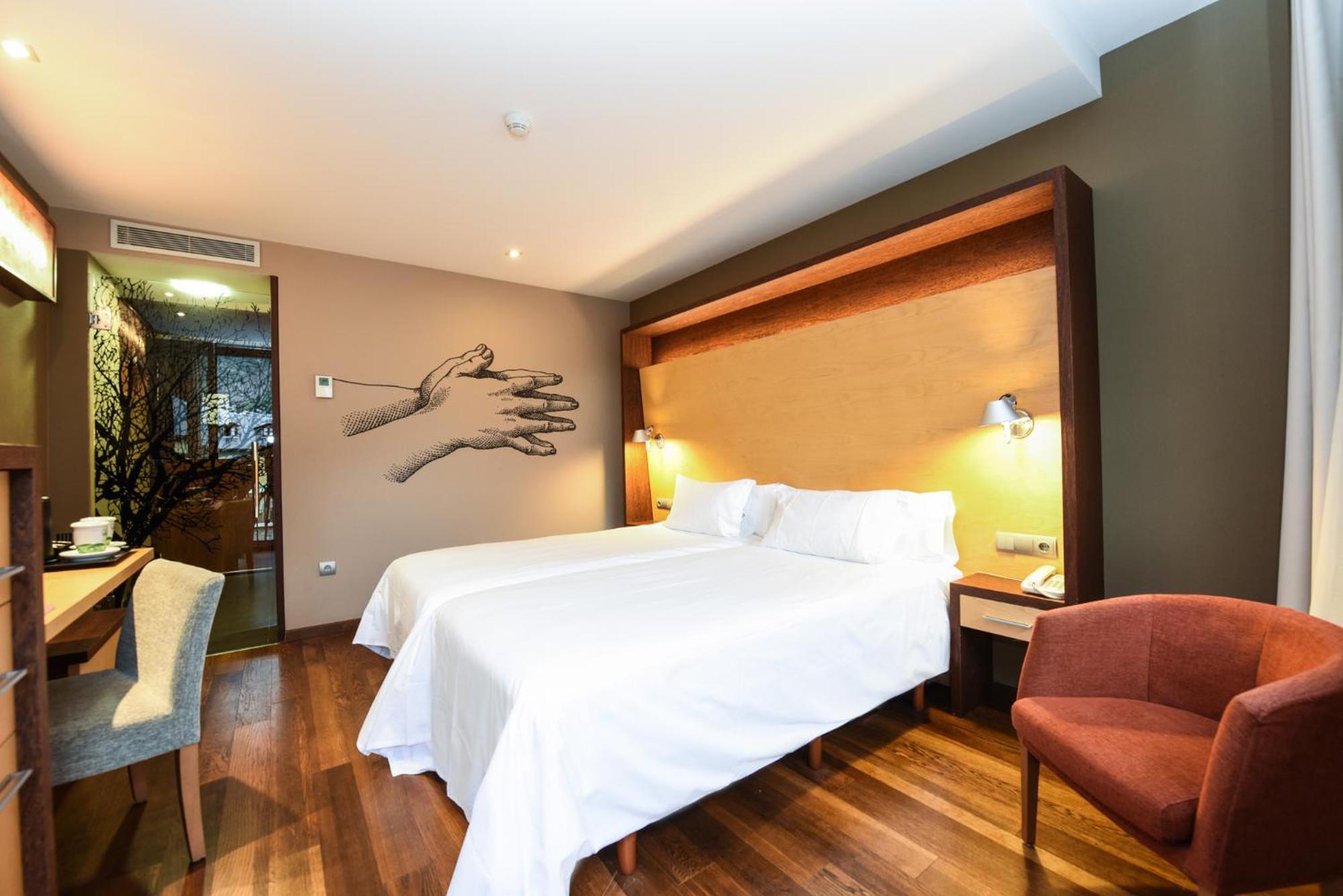 Sommos Hotel Aneto Benasque Eksteriør billede