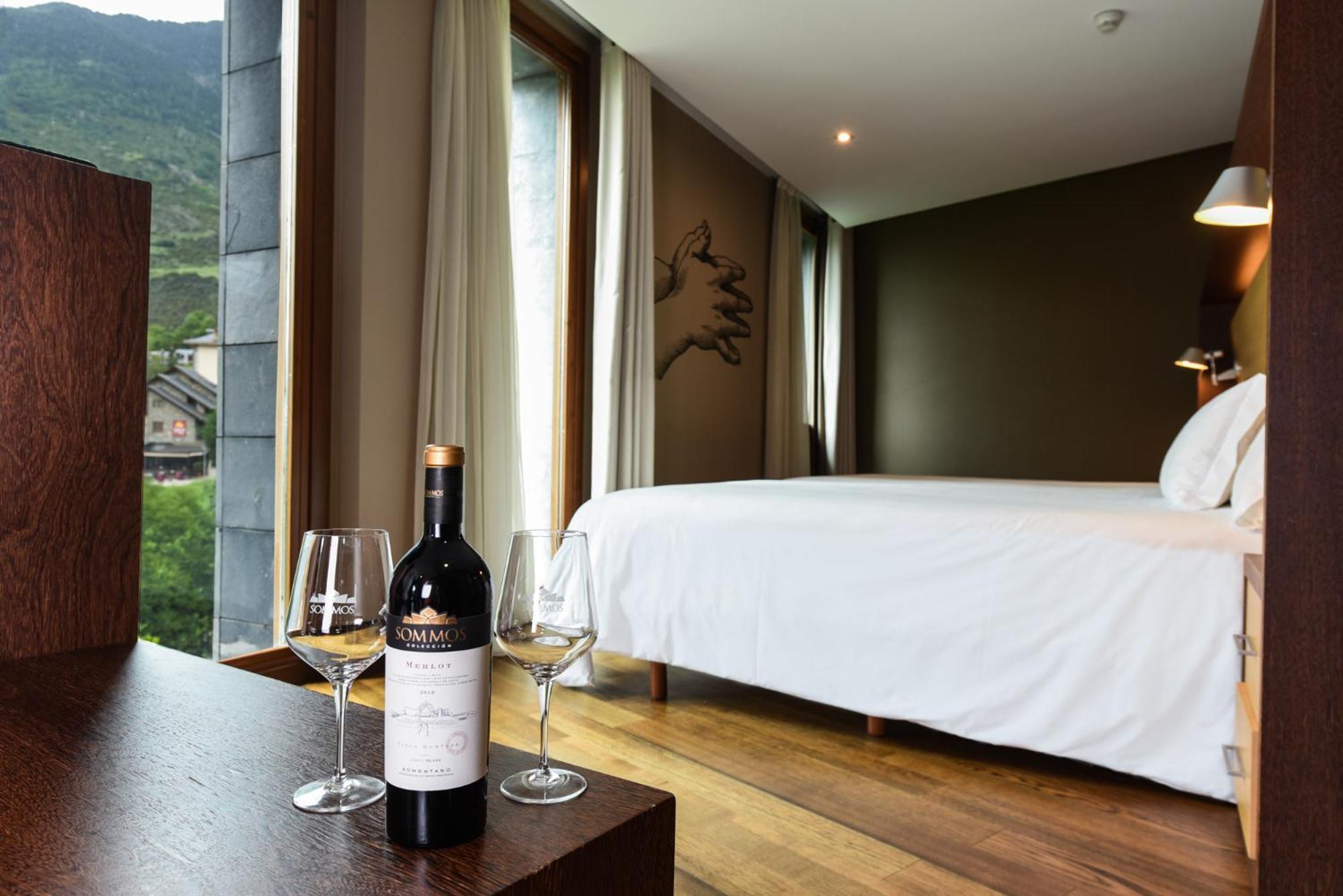 Sommos Hotel Aneto Benasque Eksteriør billede