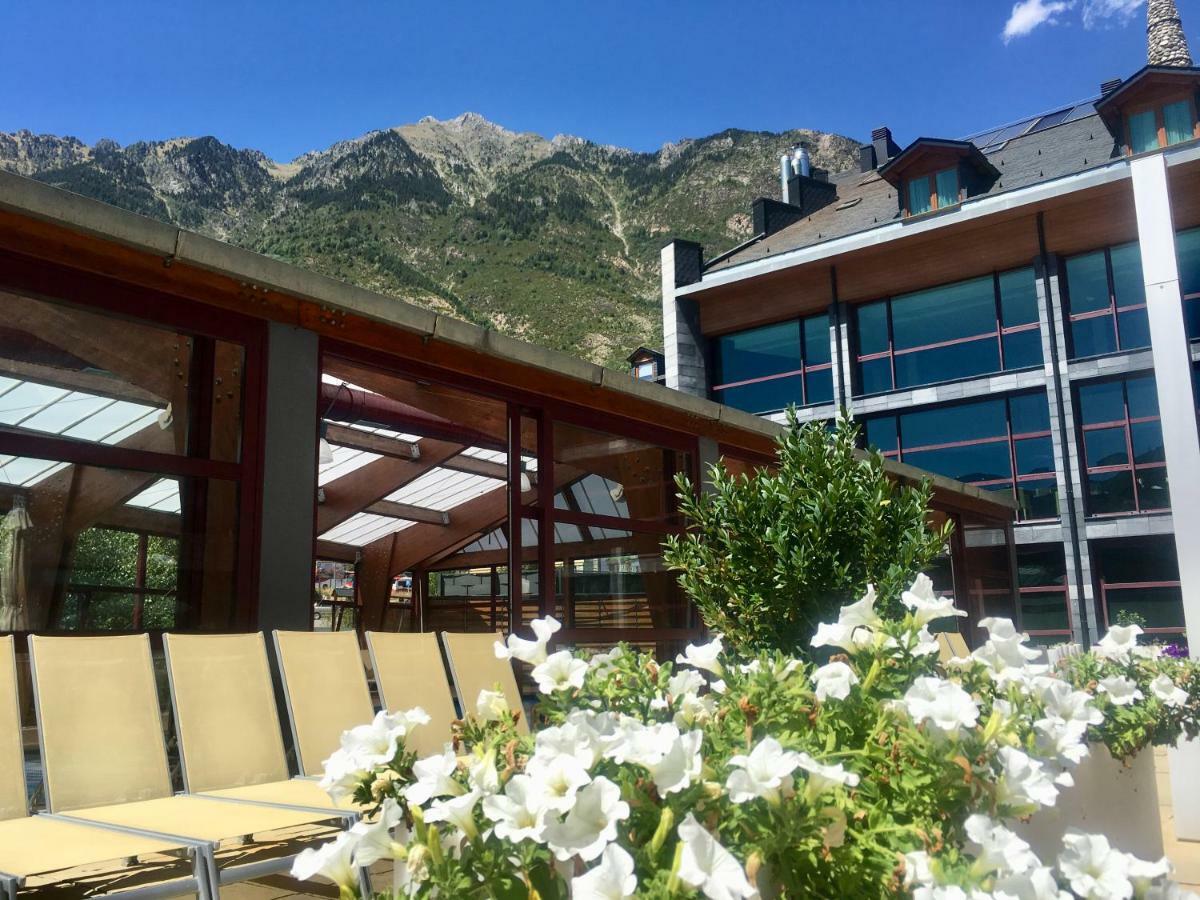 Sommos Hotel Aneto Benasque Eksteriør billede